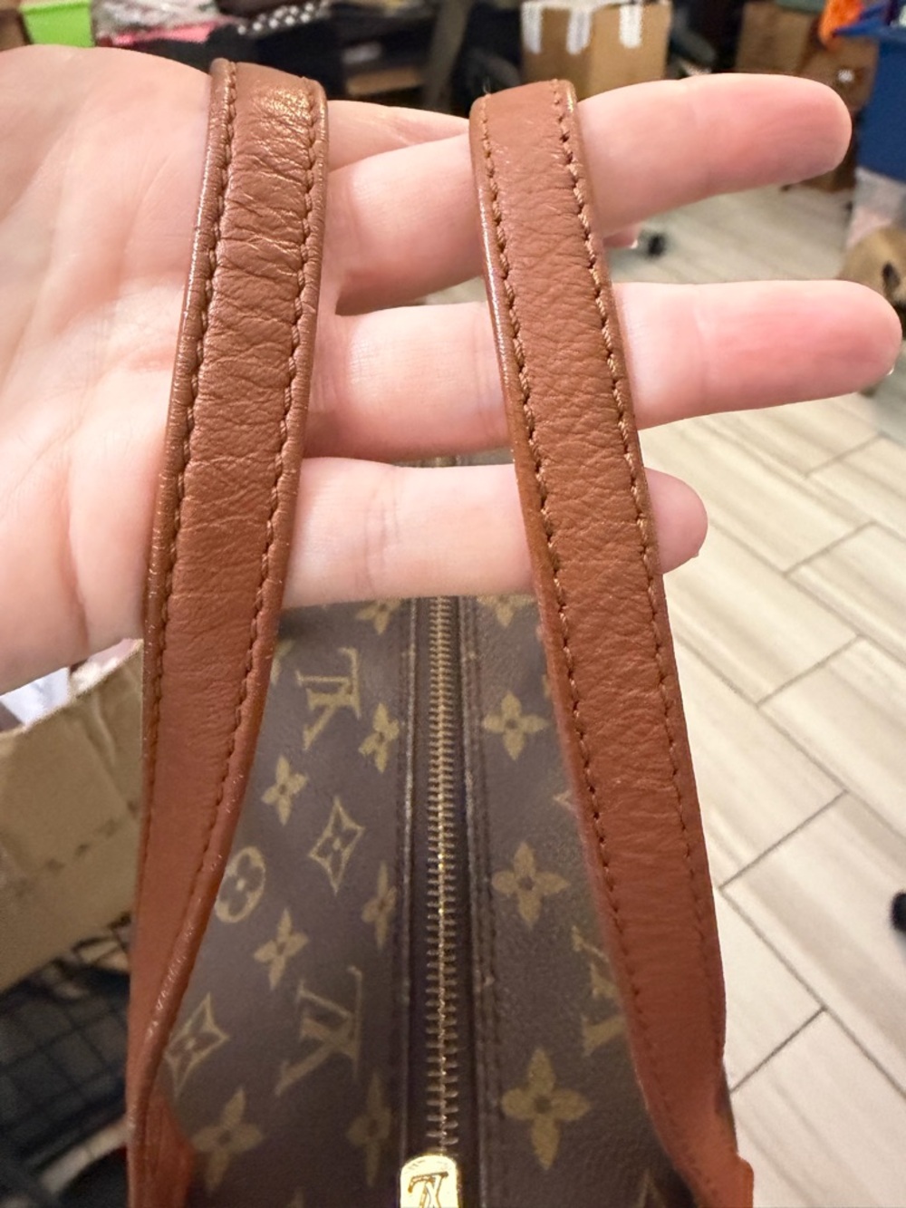 Louis Vuitton Papillon 30 Monogram - Picture 11 of 15